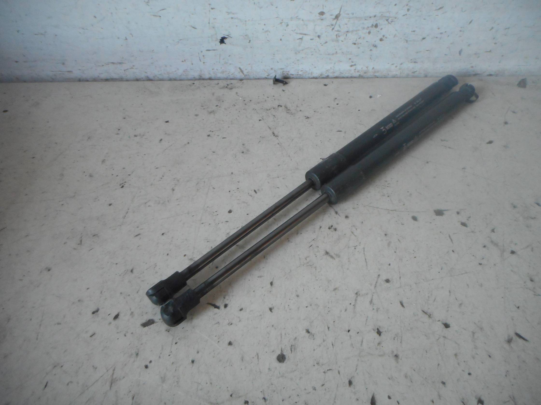 Asta ammortizzante portello post. sx.